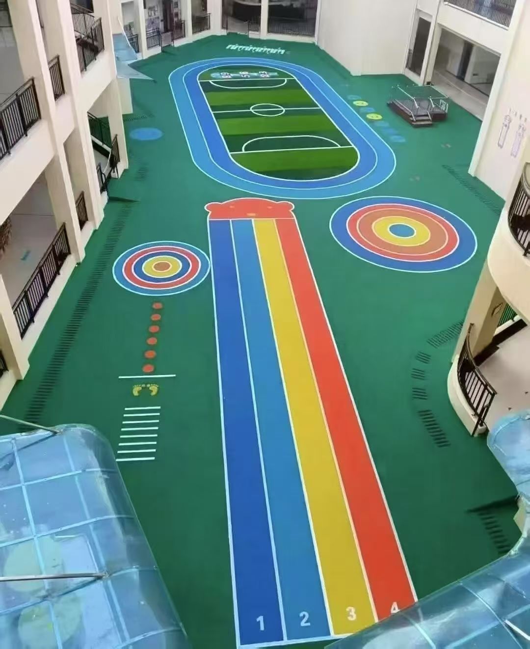【武威市】混合型塑胶跑道口碑好的专业厂家，品质可靠服务优秀